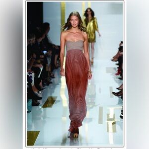 Diane von Furstenberg full length strapless dress/gown, vintage 2014. Size 4